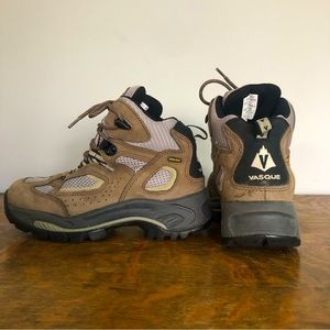 Vasque Breeze GTX 7465 M GoreTex Hiking Boots - Women's US 6.5